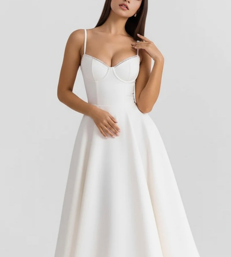 Selene | Vestido midi con capas de tul y bolsillos secretos