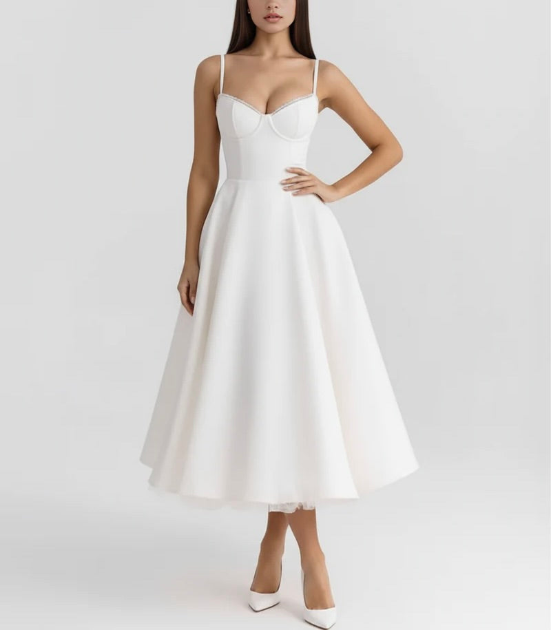 Selene | Vestido midi con capas de tul y bolsillos secretos