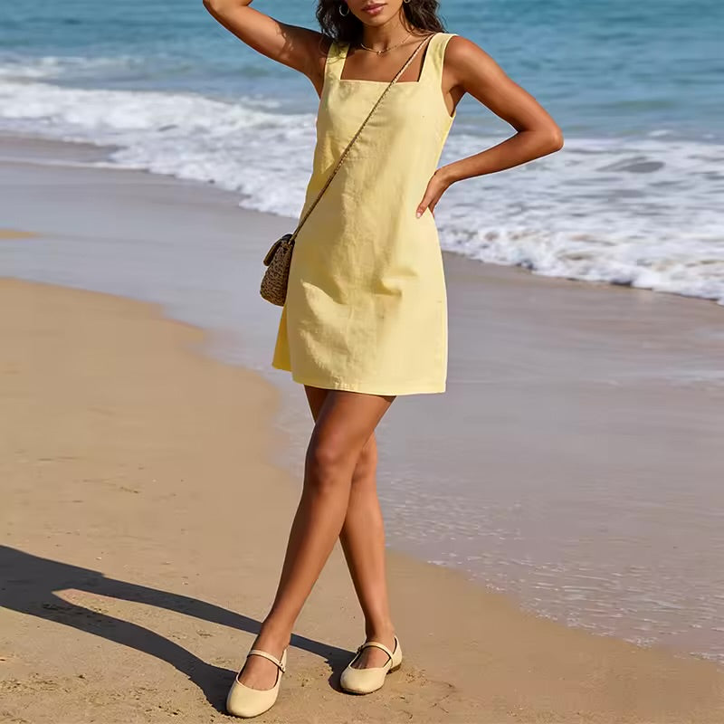 Gala | Vestido mini con cuello cuadrado